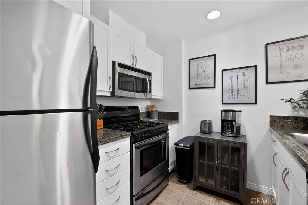 Photo #8: SR26039092 Listing: Photo #8