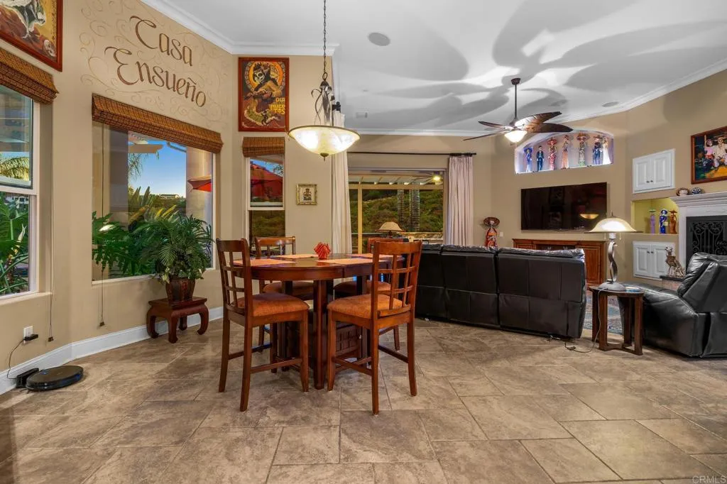 https://cdn.realtyfeed.com/cdn/127/306651207/b068033f430a56563983327bfbd59d6c.webp