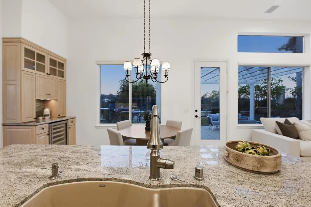 https://cdn.realtyfeed.com/cdn/127/306651264/29fddd04122f0d8c9123254314c63fa9.webp