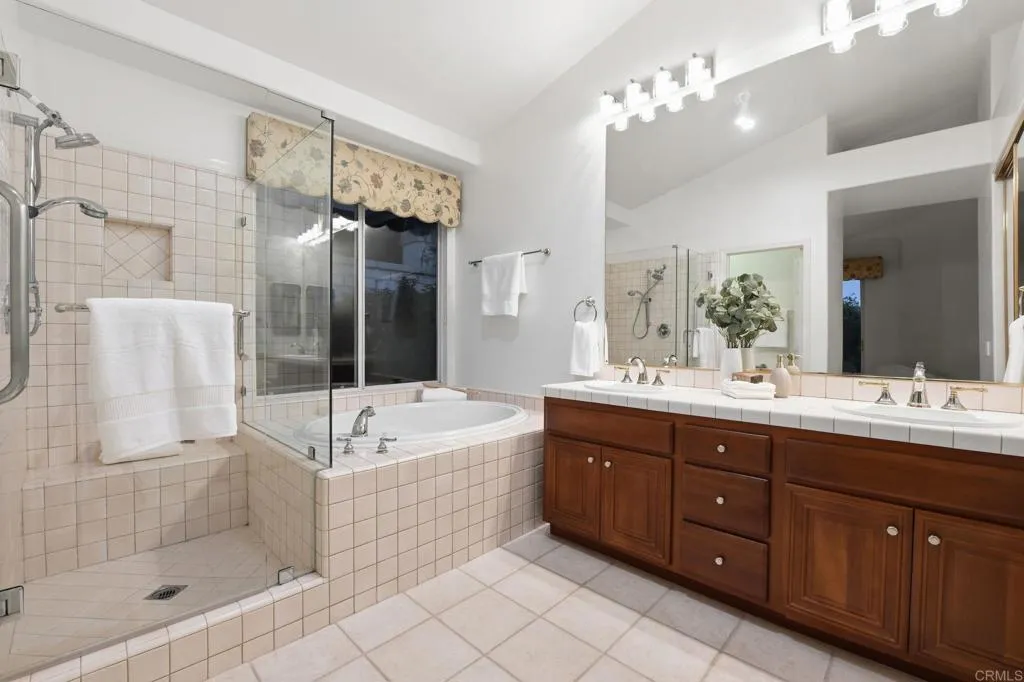 https://cdn.realtyfeed.com/cdn/127/306651264/342ab713cec61ad3fea07d80b2046e6f.webp