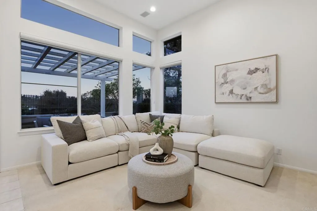 https://cdn.realtyfeed.com/cdn/127/306651264/a4ee48a85857c4b6ac8fc3506de058b4.webp