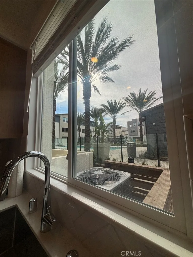 1720 Park Street East Unit 10, Anaheim, CA 92805 - Photo 5 of 31, Anaheim, CA