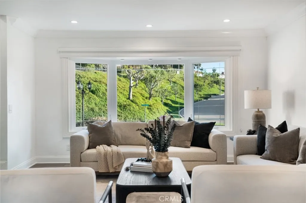 27011 Moro Azul, Mission Viejo, CA 92691 - Photo 4 of 59, Mission Viejo, CA