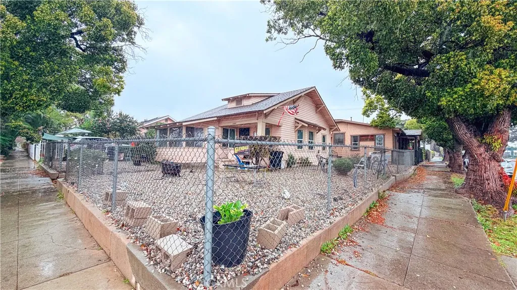 2623 W 30th, Los Angeles, CA 90018 - Photo 3 of 15, Los Angeles, CA