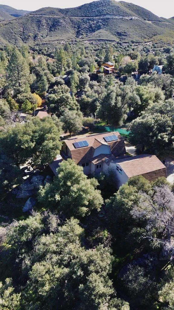 https://cdn.realtyfeed.com/cdn/127/306651360/a6cc7ac56563a4bf7fe62596f1845a12.webp