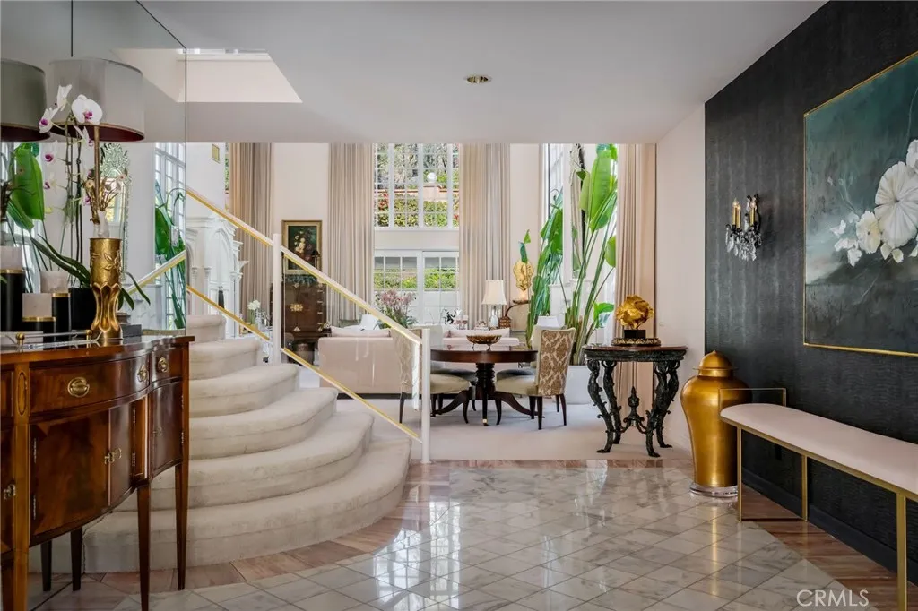 https://cdn.realtyfeed.com/cdn/127/306651386/340ea9cfa08465f082307bc685a98500.webp