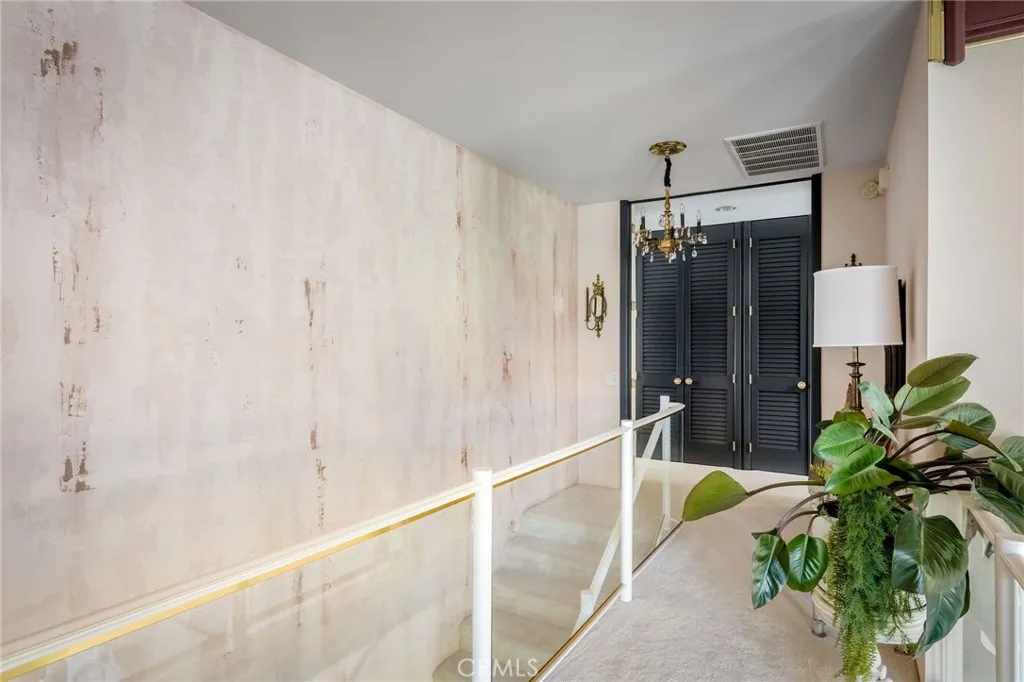 Photo #17: SW26040340 Listing: Photo #17