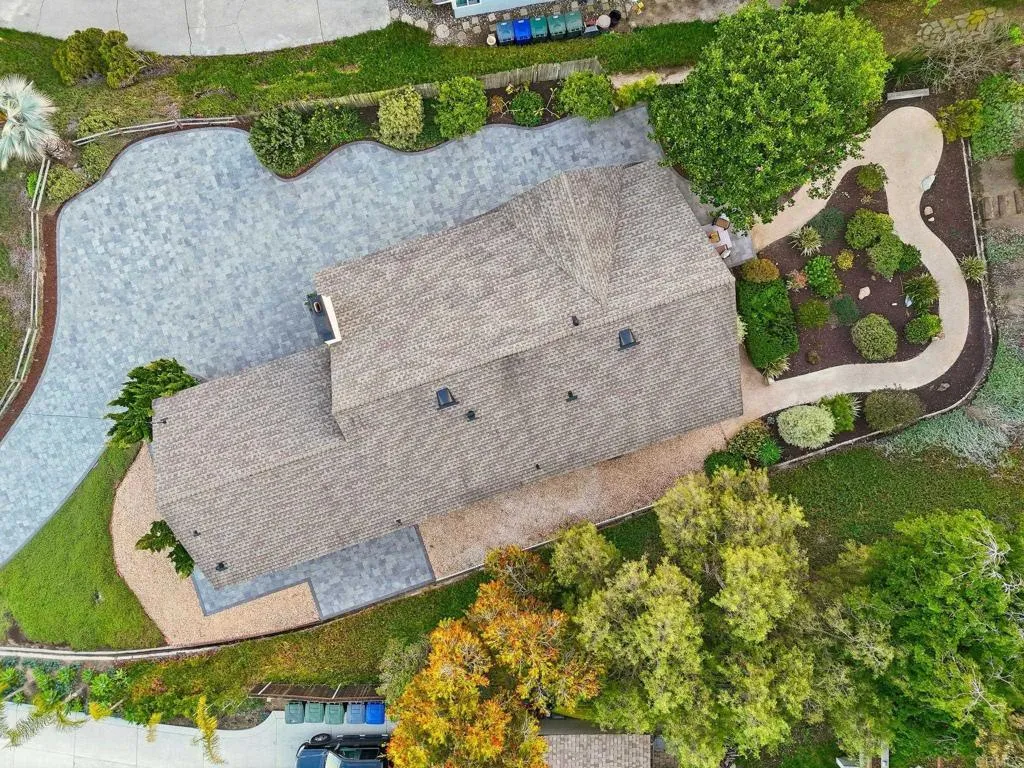 https://cdn.realtyfeed.com/cdn/127/306651389/da06973f884007e493e42f6aef15e3e8.webp