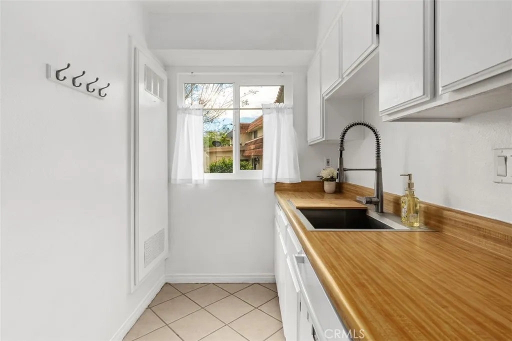 https://cdn.realtyfeed.com/cdn/127/306651391/572b253893fceefe81d1a510eb624bfd.webp