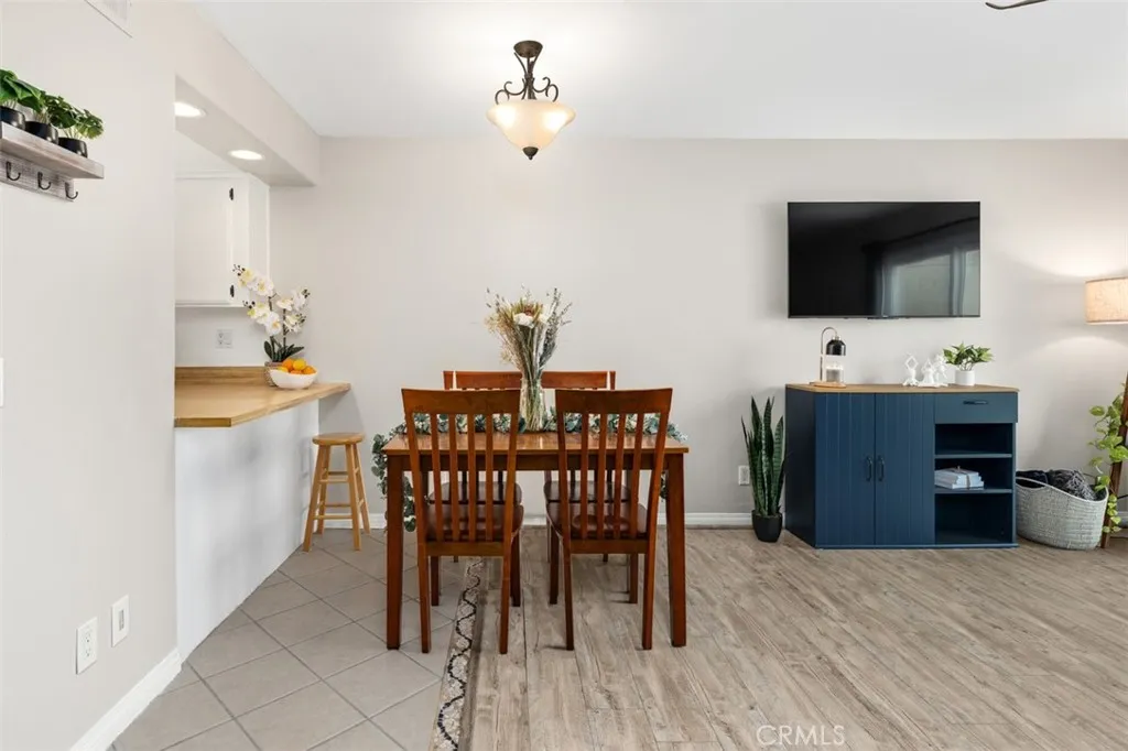 https://cdn.realtyfeed.com/cdn/127/306651391/d149f09b4aa61c0cd36e605f6271cd5a.webp