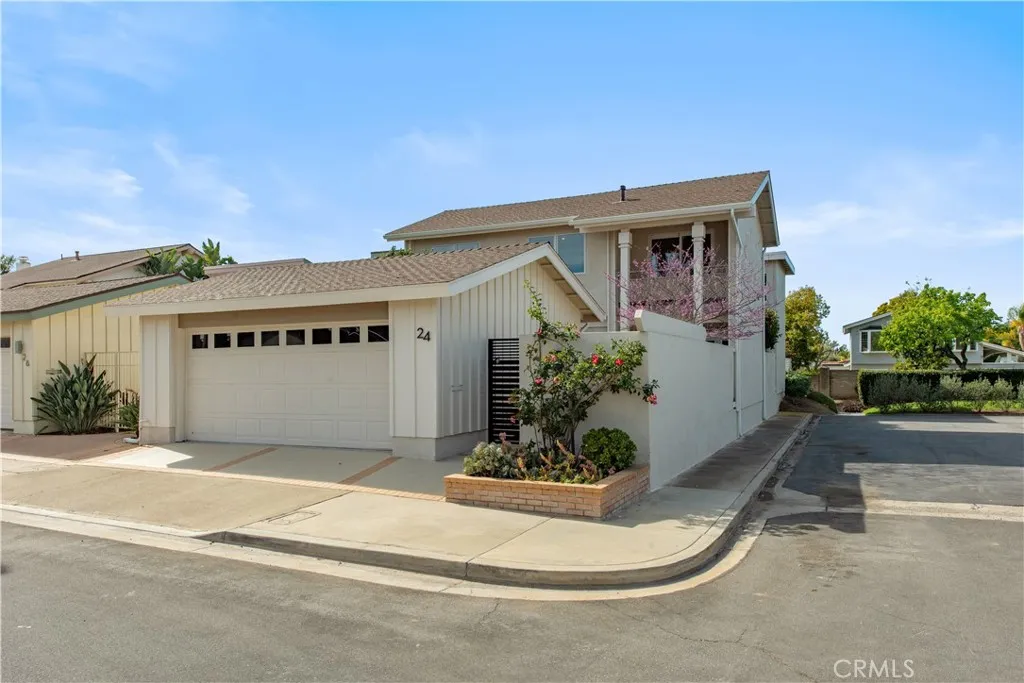 24 Spicewood Way, Irvine, CA 92612 - Main photo, Irvine, CA