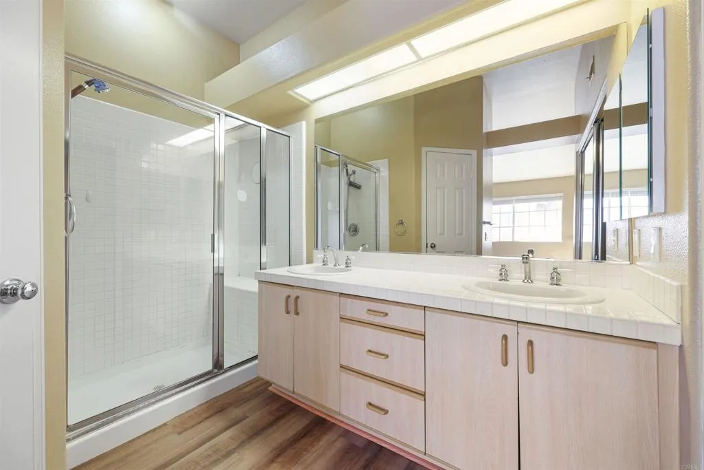 Photo #20: NDP2601771 Listing: Photo #20