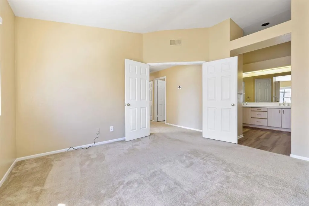 Photo #19: NDP2601771 Listing: Photo #19