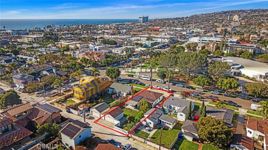 https://cdn.realtyfeed.com/cdn/127/306651449/066501f8cbffb1a8ba128316ca531b4c.webp