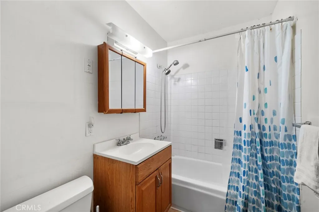 https://cdn.realtyfeed.com/cdn/127/306651449/6082d6a56ae8f4f22440edb438c492e4.webp