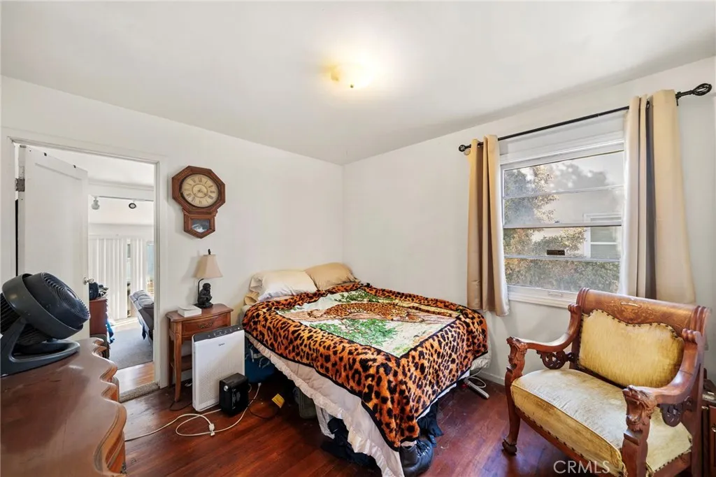 https://cdn.realtyfeed.com/cdn/127/306651449/ca7a6680e34085acb3d723ac47c4bd99.webp