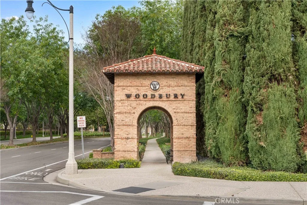 21 Fanpalm, Irvine, CA 92620 - Photo 4 of 70, Irvine, CA