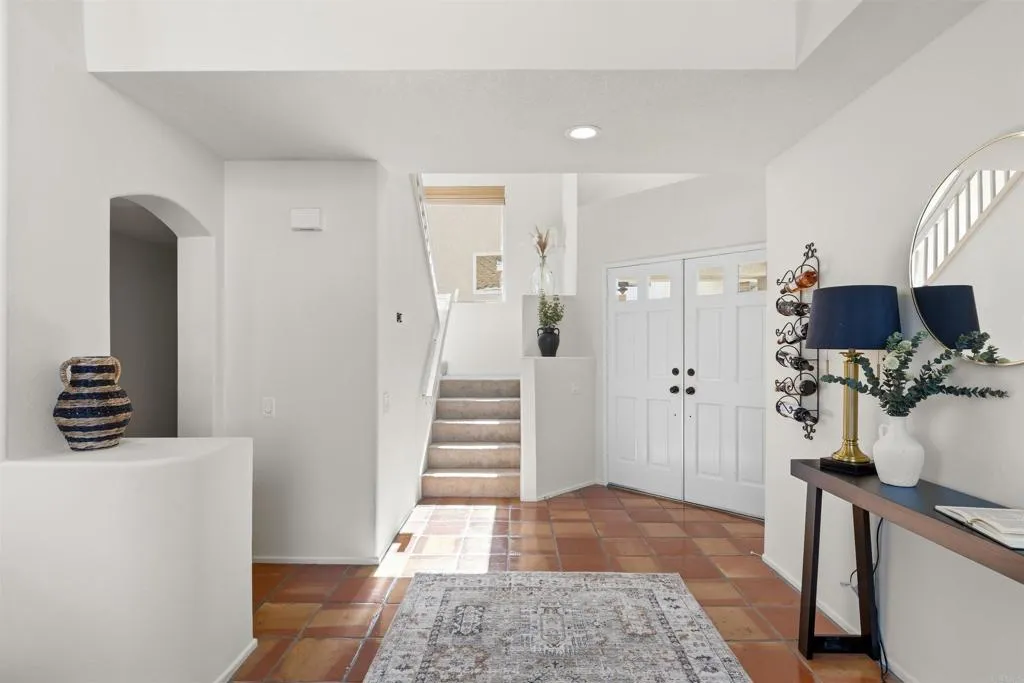 https://cdn.realtyfeed.com/cdn/127/306651508/15fe2845b0a8250757755a064c82efa9.webp