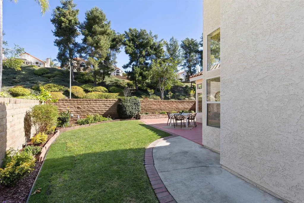 https://cdn.realtyfeed.com/cdn/127/306651508/e5df6c20c5a3a7afe43b34b66bf41558.webp