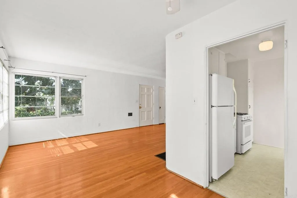 Photo #10: PTP2601439 Listing: Photo #10