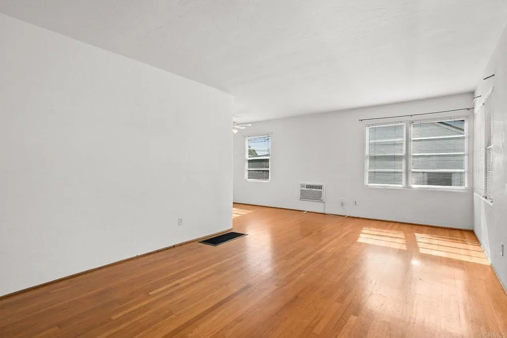 Photo #7: PTP2601439 Listing: Photo #7