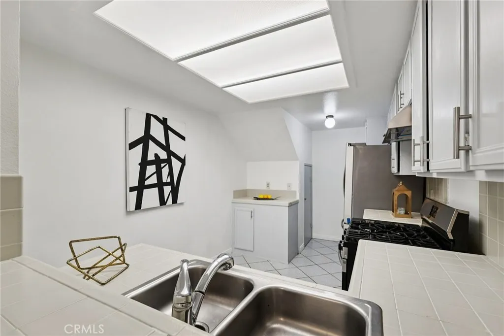 Photo #12: OC26038037 Listing: Photo #12