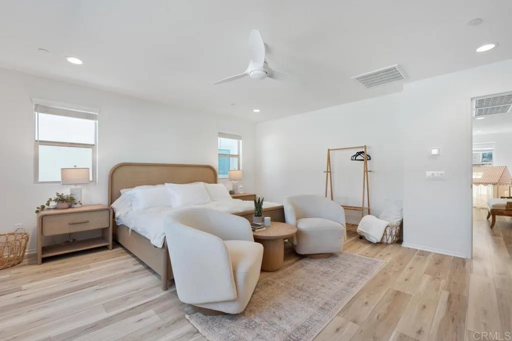 https://cdn.realtyfeed.com/cdn/127/306651549/45838c301b6539f66983261d66d1922b.webp