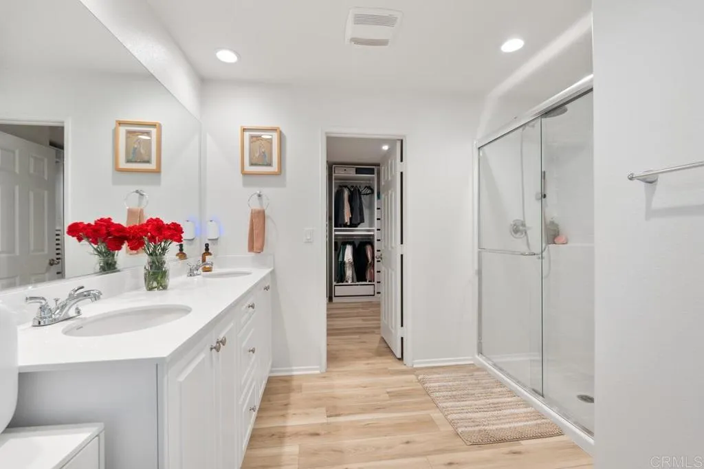 https://cdn.realtyfeed.com/cdn/127/306651549/7fc268c21f63ae28f539e2e821b20e04.webp