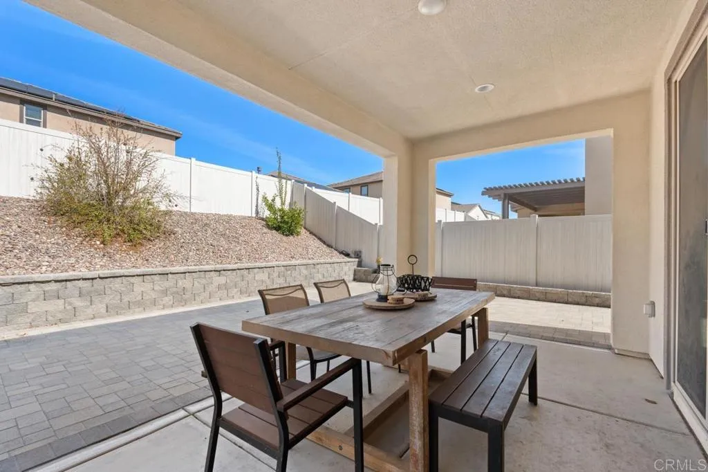 https://cdn.realtyfeed.com/cdn/127/306651549/adcc0fe34fa99c0e468332753327bf10.webp