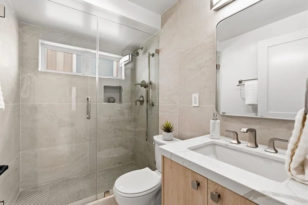 Photo #27: NDP2601776 Listing: Photo #27