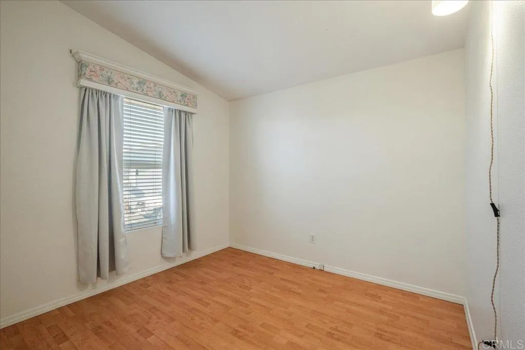 https://cdn.realtyfeed.com/cdn/127/306651593/6afb833fbc1708a92c7ddfdd74f8c7ec.webp