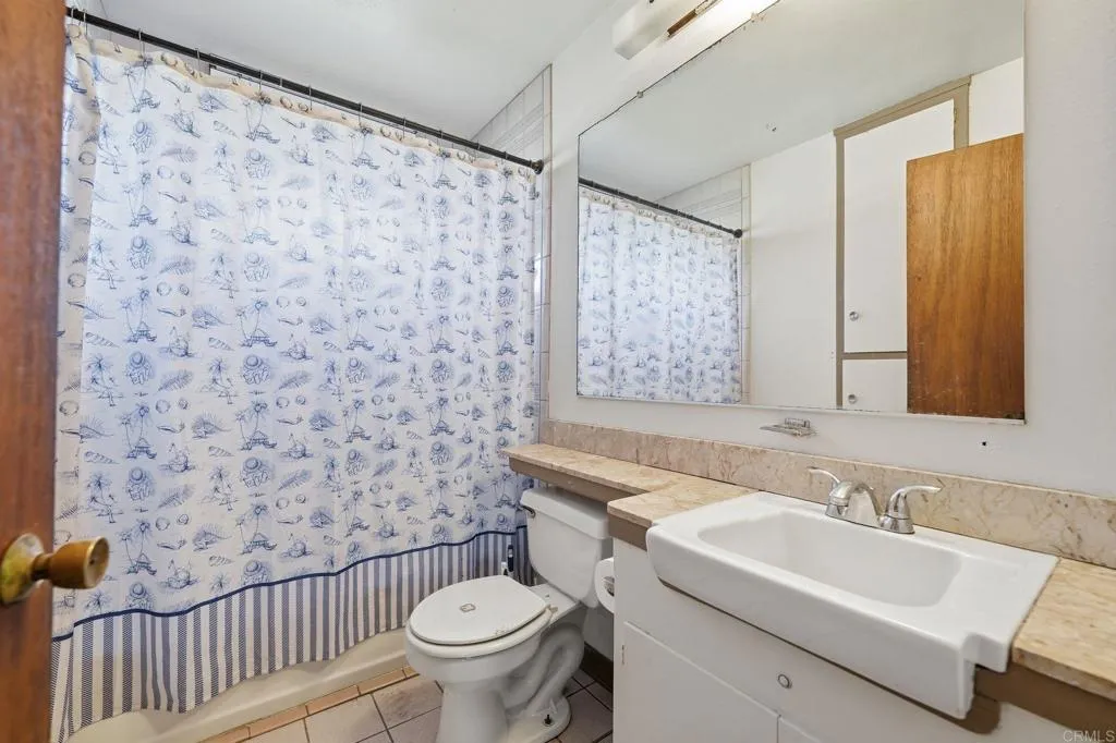 https://cdn.realtyfeed.com/cdn/127/306651599/d46a2328e0cc29633545ae79f30eab9a.webp