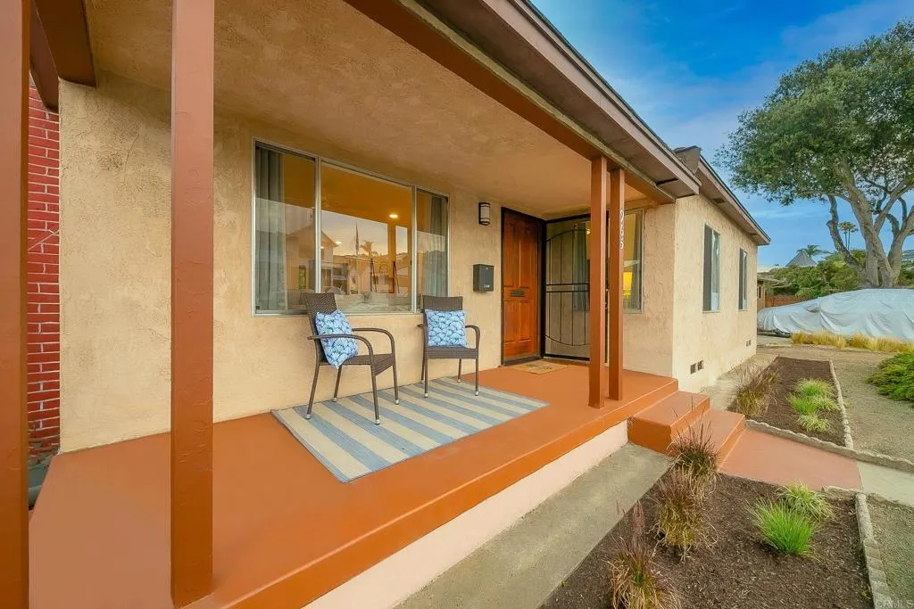 965 Rosecrans Street, San Diego, CA, 92106