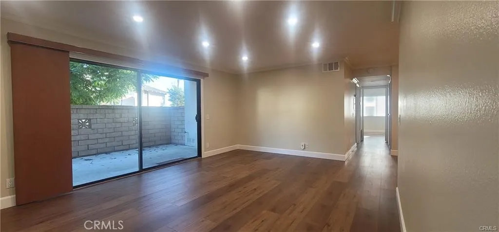 8888 Lauderdale Court Unit 216b, Huntington Beach, CA 92646 - Photo 2 of 20, Huntington Beach, CA