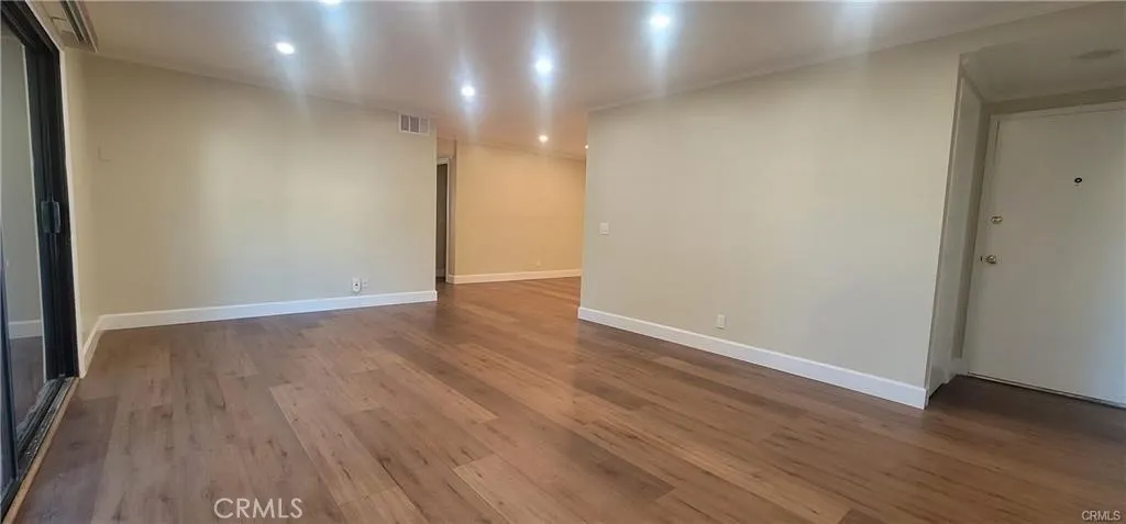 8888 Lauderdale Court Unit 216b, Huntington Beach, CA 92646 - Photo 4 of 20, Huntington Beach, CA