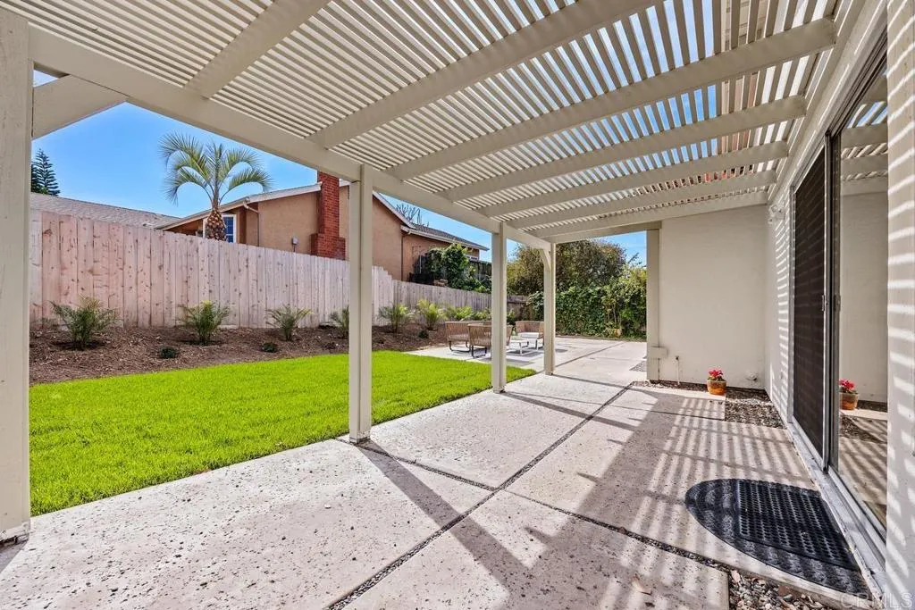 https://cdn.realtyfeed.com/cdn/127/306651661/177b8082aa69ab7ac19d813a98e919e6.webp