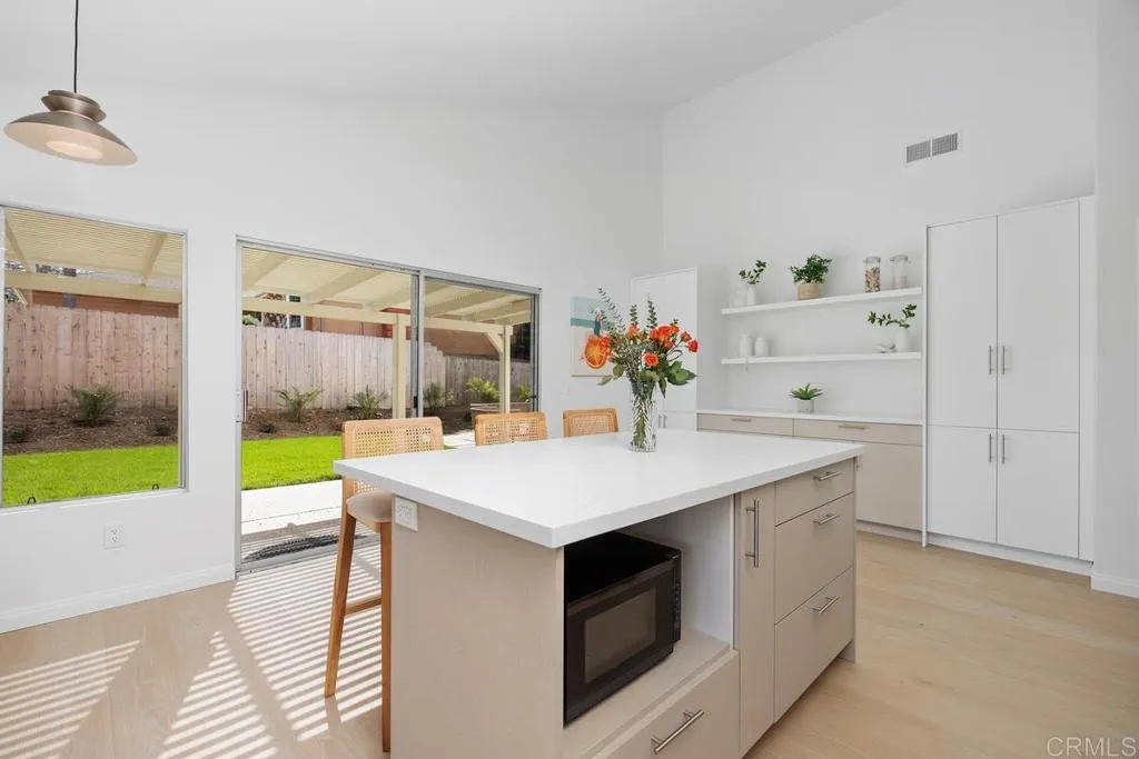 https://cdn.realtyfeed.com/cdn/127/306651661/9a6a6e287ce165bfaae0068c59c566a0.webp