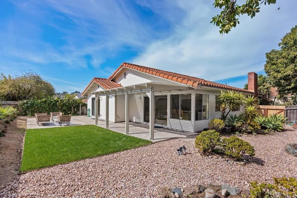 https://cdn.realtyfeed.com/cdn/127/306651661/aa585d1ba7594a10a3c0efb9188ed2f6.webp
