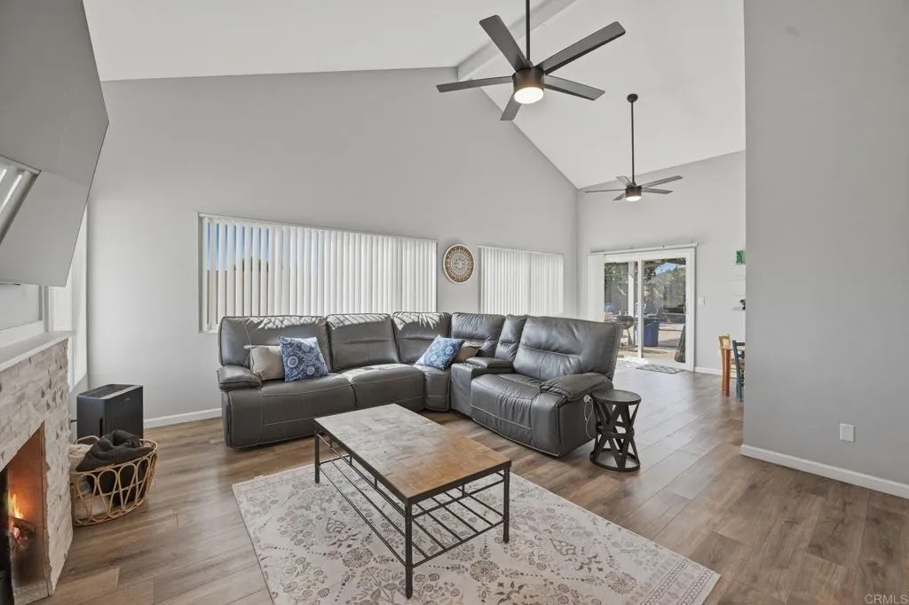 https://cdn.realtyfeed.com/cdn/127/306651665/9f5fdf90b860b06cf6b1b3cbd3e74351.webp