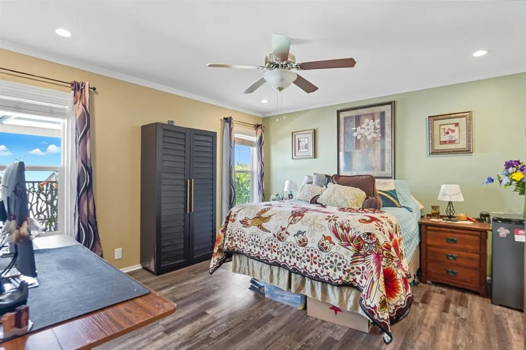 https://cdn.realtyfeed.com/cdn/127/306651672/84d541e8ad14f43ad7c3583eadf4ae32.webp