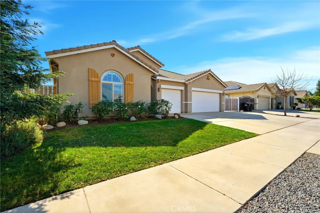 3531 W Perez, Visalia, CA 93291 - Photo 3 of 52, Visalia, CA