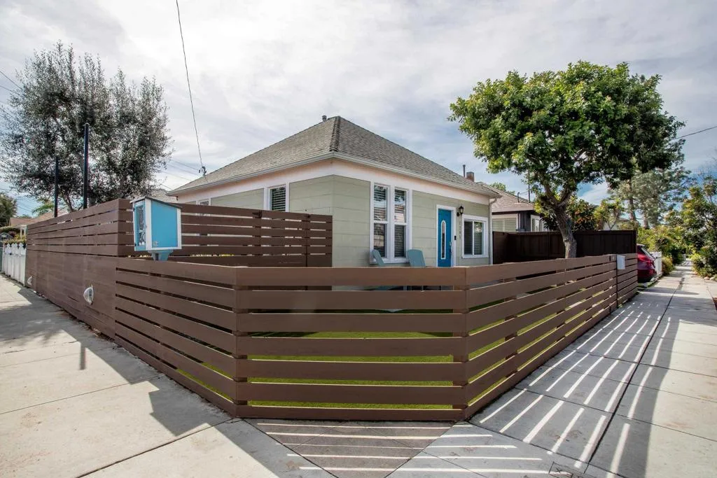 https://cdn.realtyfeed.com/cdn/127/306651711/7a067c298ddefff247c9e7b77b8b3f98.webp