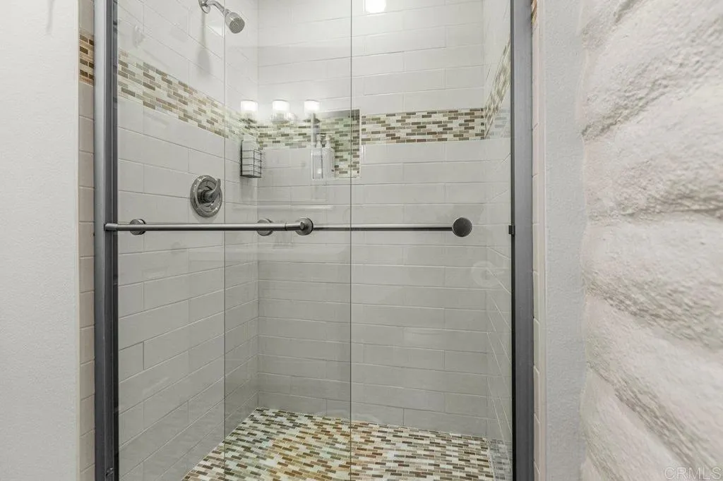 Photo #27: NDP2601789 Listing: Photo #27