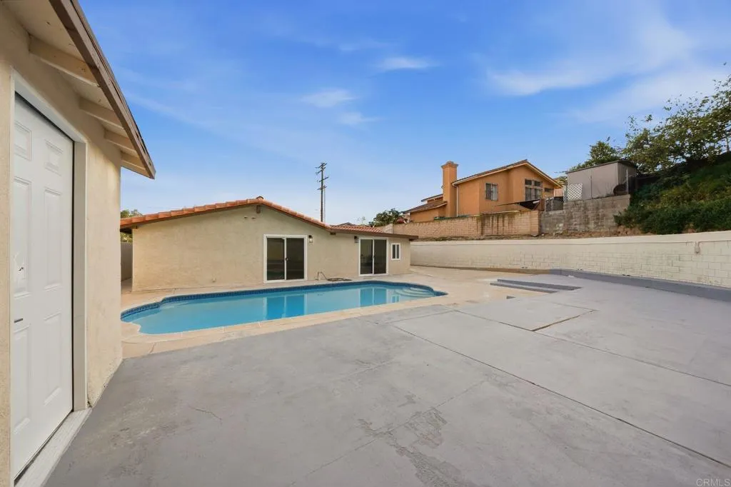 https://cdn.realtyfeed.com/cdn/127/306651783/b7cad934d52432f720713004e02e7be1.webp