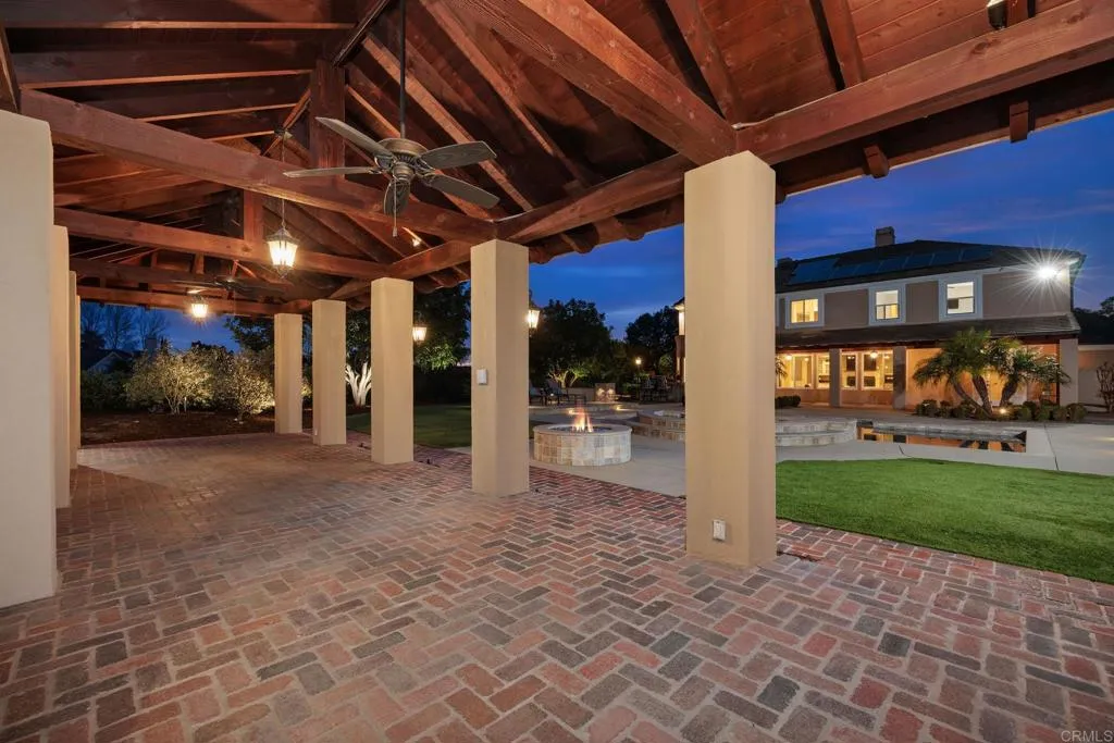 https://cdn.realtyfeed.com/cdn/127/306651848/02b04a071943620ab6fb4127d173488c.webp