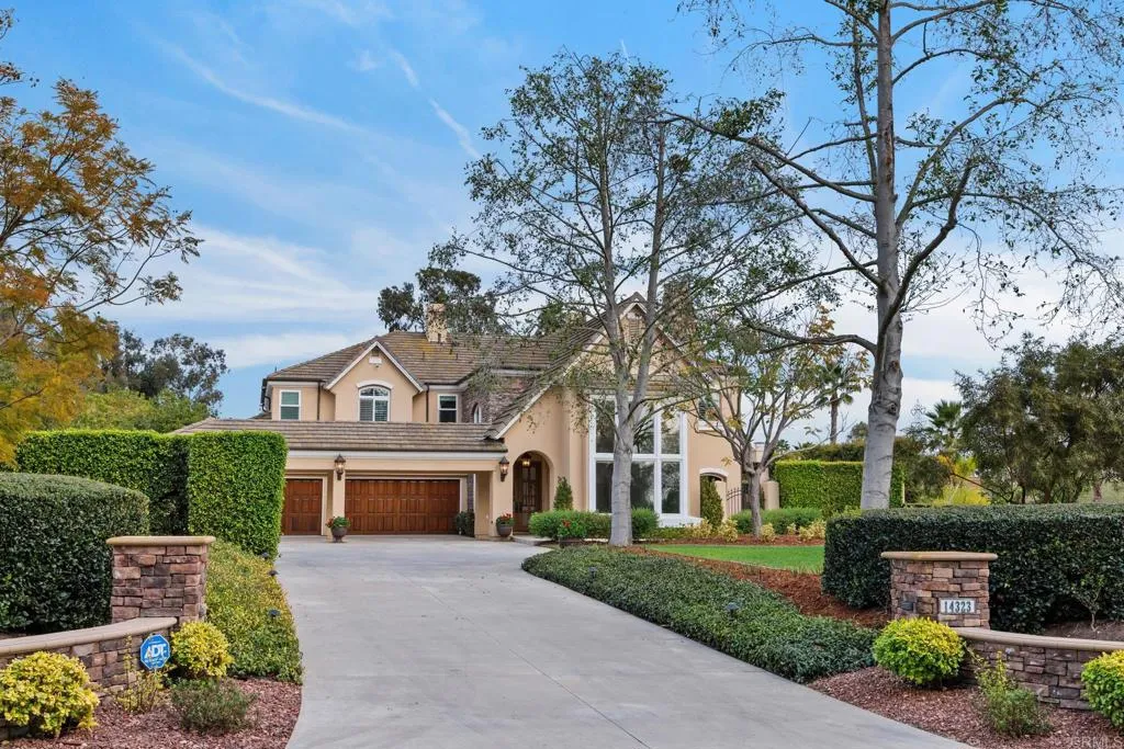 https://cdn.realtyfeed.com/cdn/127/306651848/76960ef604125af1d1484a4a1eafdfa4.webp