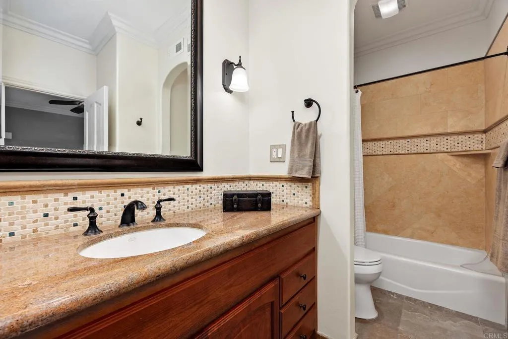 https://cdn.realtyfeed.com/cdn/127/306651848/833fd4295b4958de48d3c10d3b0a4767.webp
