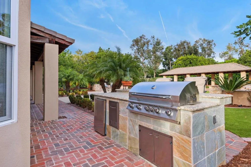 https://cdn.realtyfeed.com/cdn/127/306651848/f3fab82e1b053e41dfc333e8ae96964d.webp