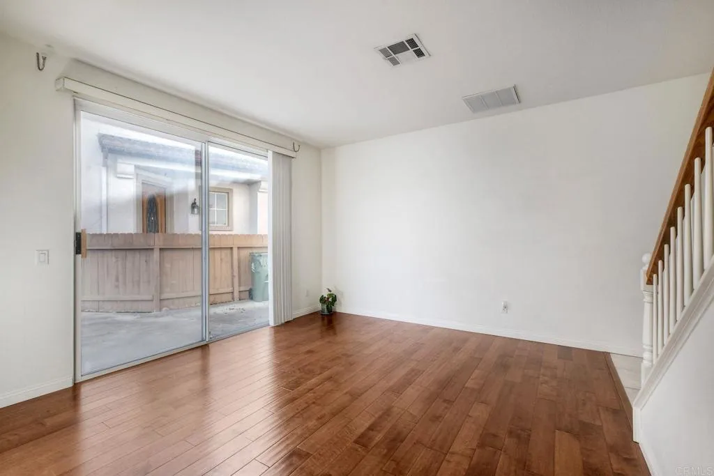 https://cdn.realtyfeed.com/cdn/127/306651868/1ca6474840a32a1f34c8d5f239ae076c.webp
