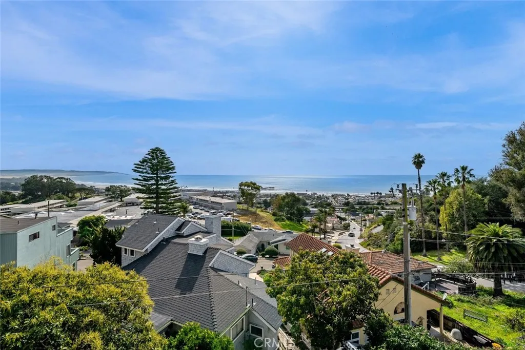 721 Lemoore, Pismo Beach, CA 93449 - Photo 2 of 18, Pismo Beach, CA